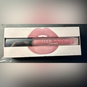 Huda Liquid Matter In Muse *NEW*